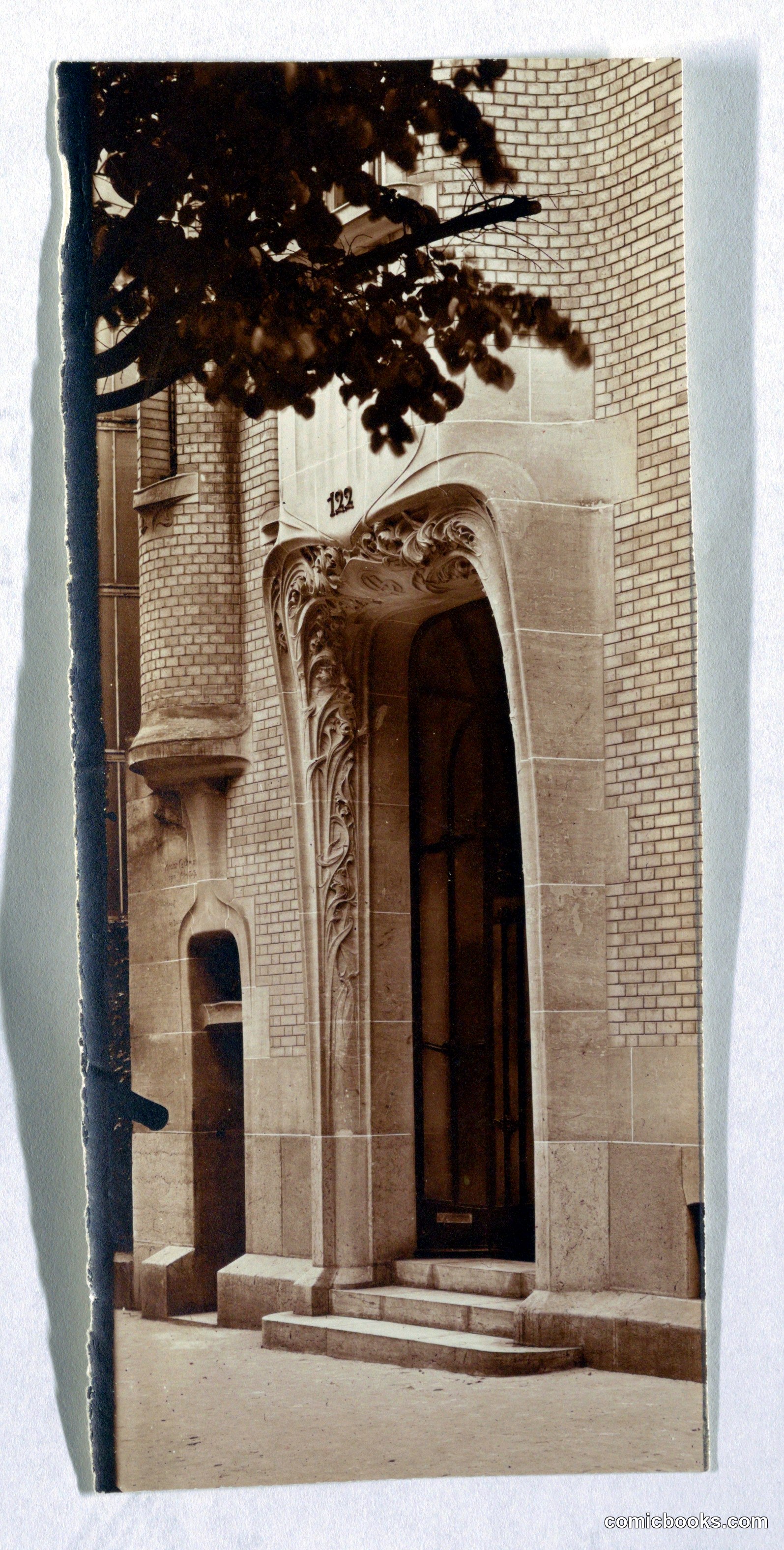 Entrance to Hector Guimard's House, 22 Rue Mozart