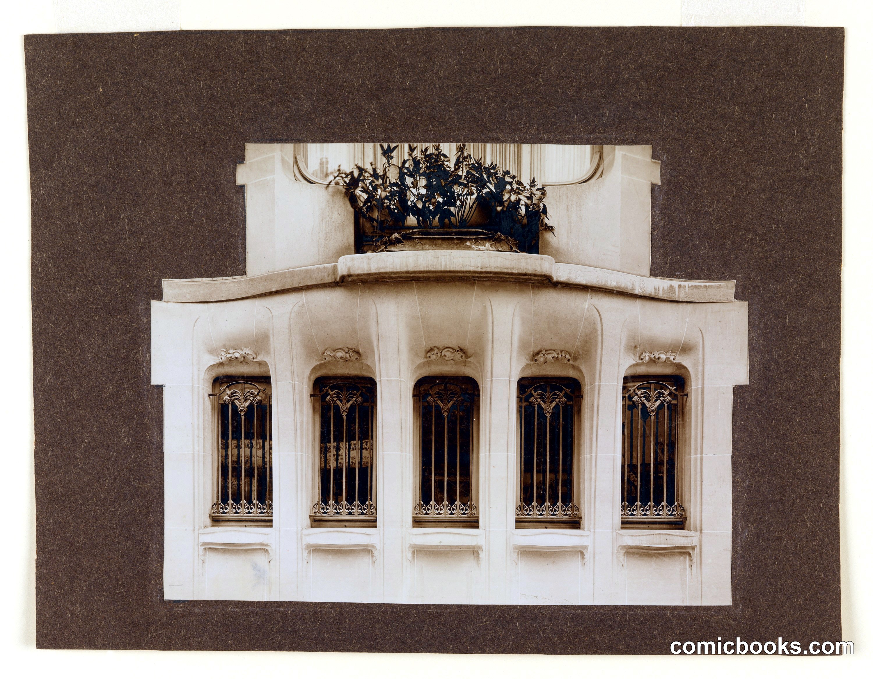 Detail of Ground Floor Fenestration, House of Hector Guimard, 22 Rue Mozart