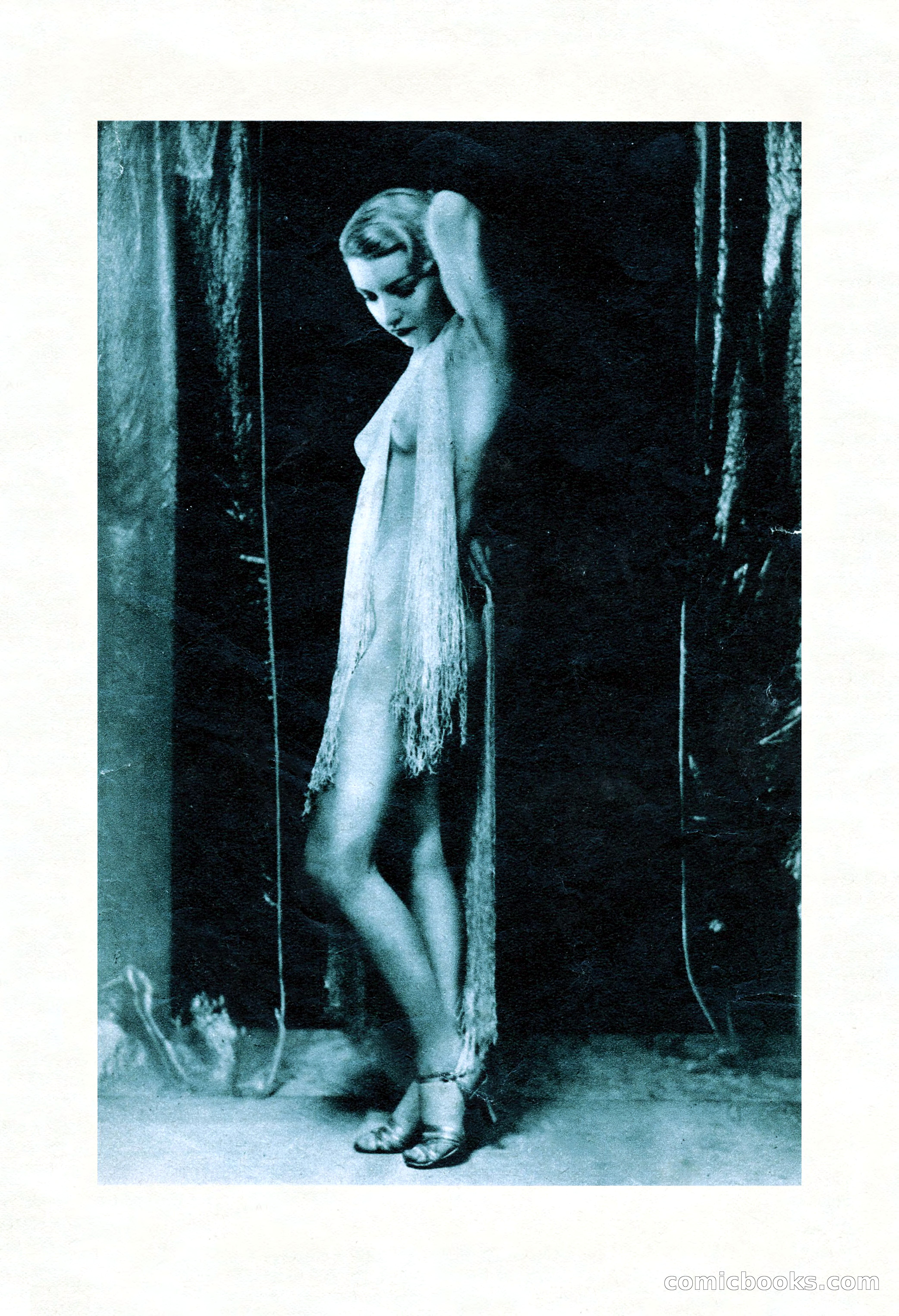 La Paree Stories, August 1936 — page 27 of 68