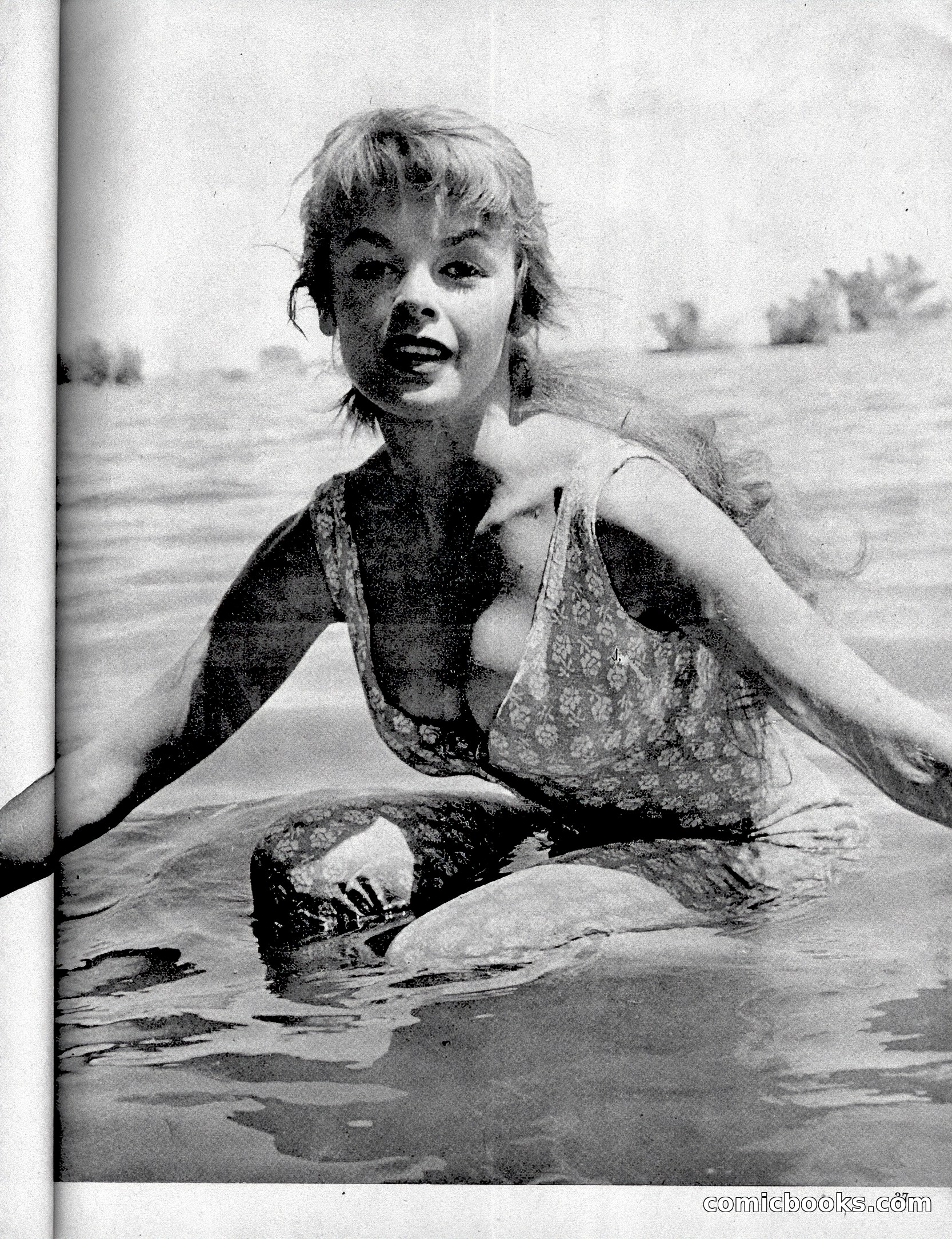True Men Stories, April 1959 — page 38 of 77
